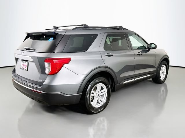 Used 2023 Ford Explorer XLT AWD/4WD image 20