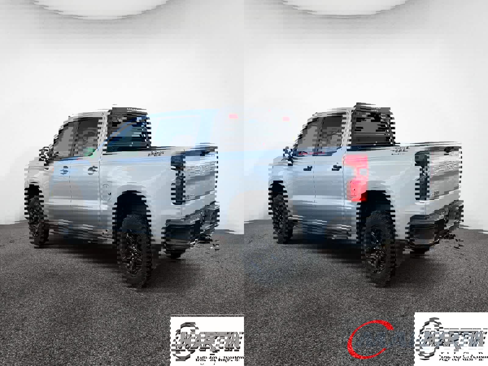 Used 2022 Chevrolet Silverado 1500 LT Trail Boss image 3
