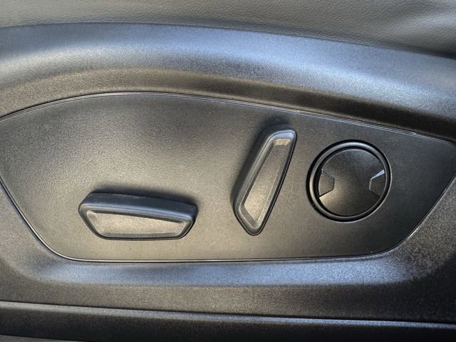 Used 2025 Ford Explorer Active w/ Active Comfort Package image 27