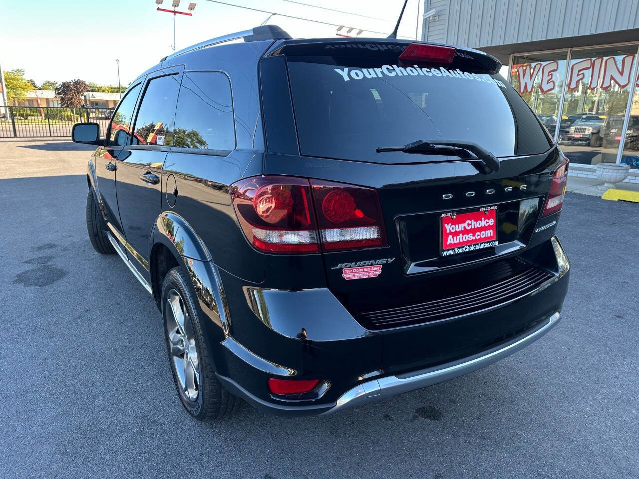 Used 2017 Dodge Journey Crossroad image 3