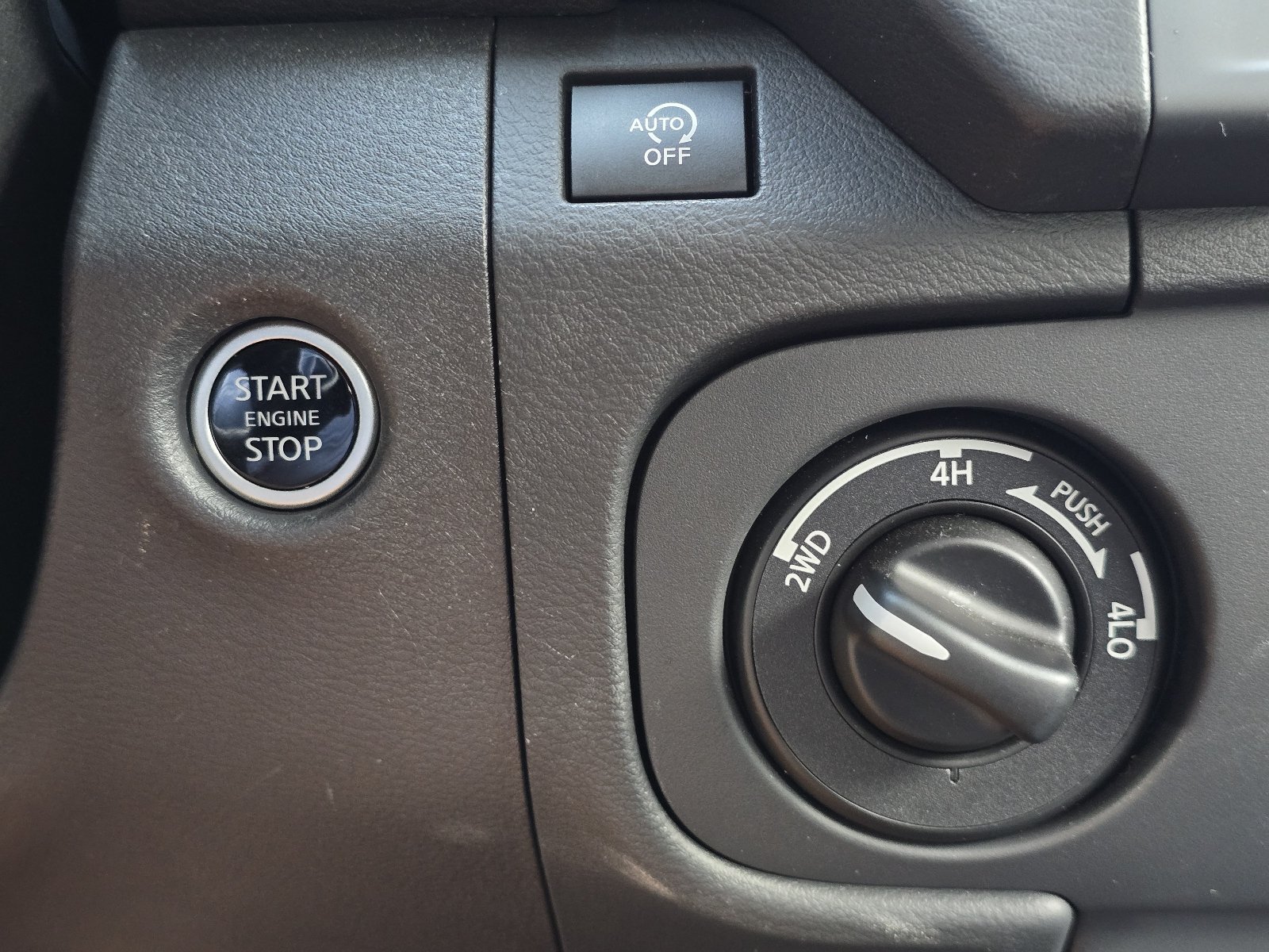Certified 2025 Nissan Frontier SV AWD/4WD image 22