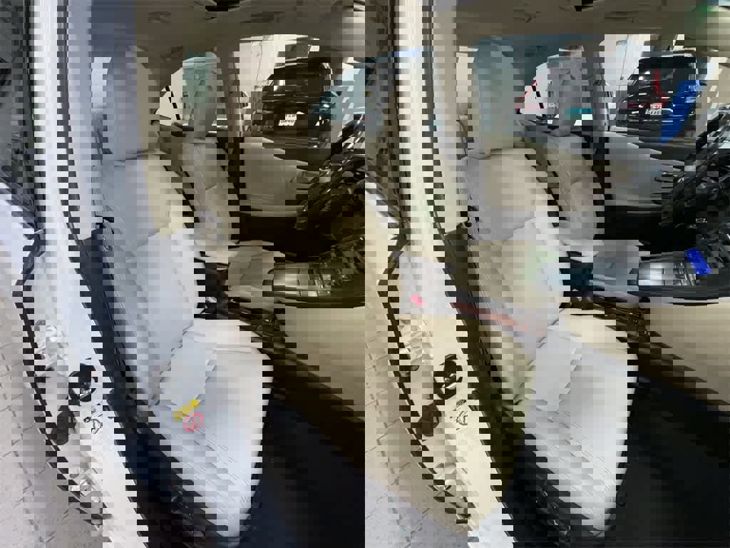 Used 2010 Lexus HS 250h image 16