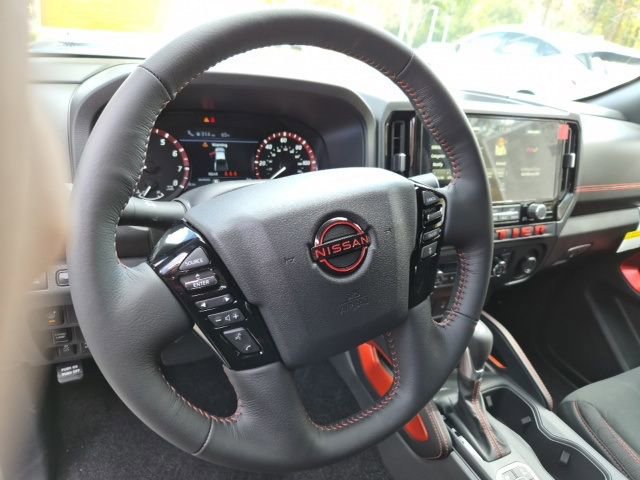 New 2026 Nissan Frontier PRO-4X w/ Pro-4x Convenience Package image 19