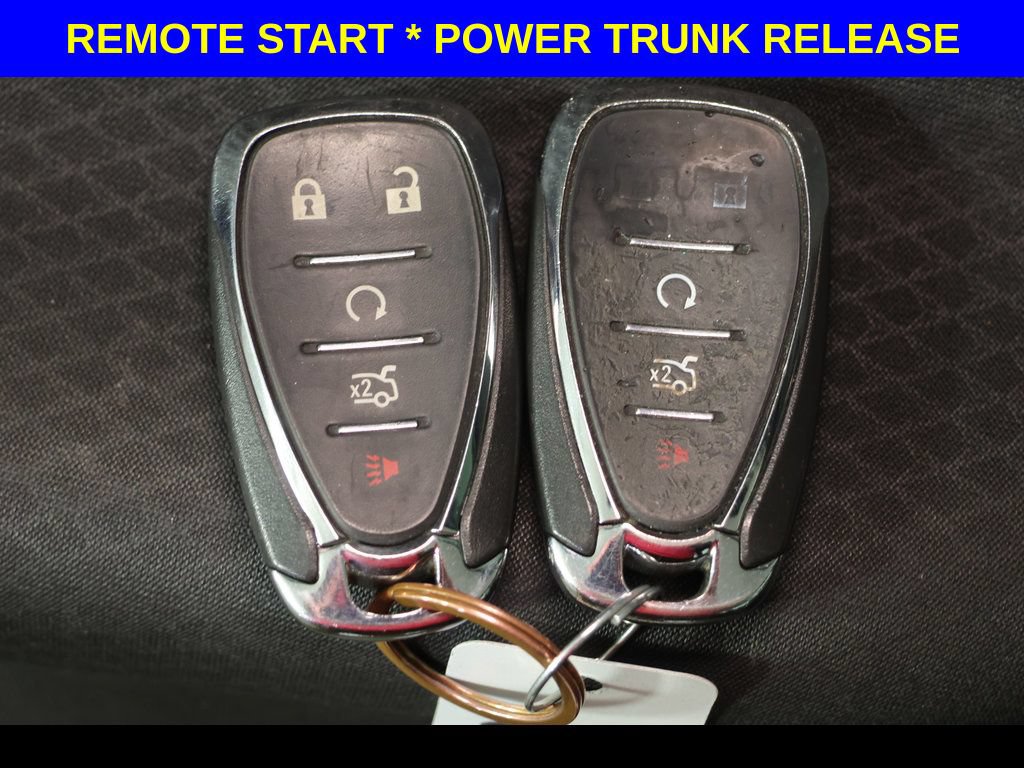 Used 2018 Chevrolet Malibu LT FWD image 6
