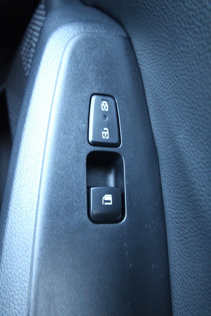 Used 2022 Kia Seltos Nightfall Edition AWD/4WD image 23