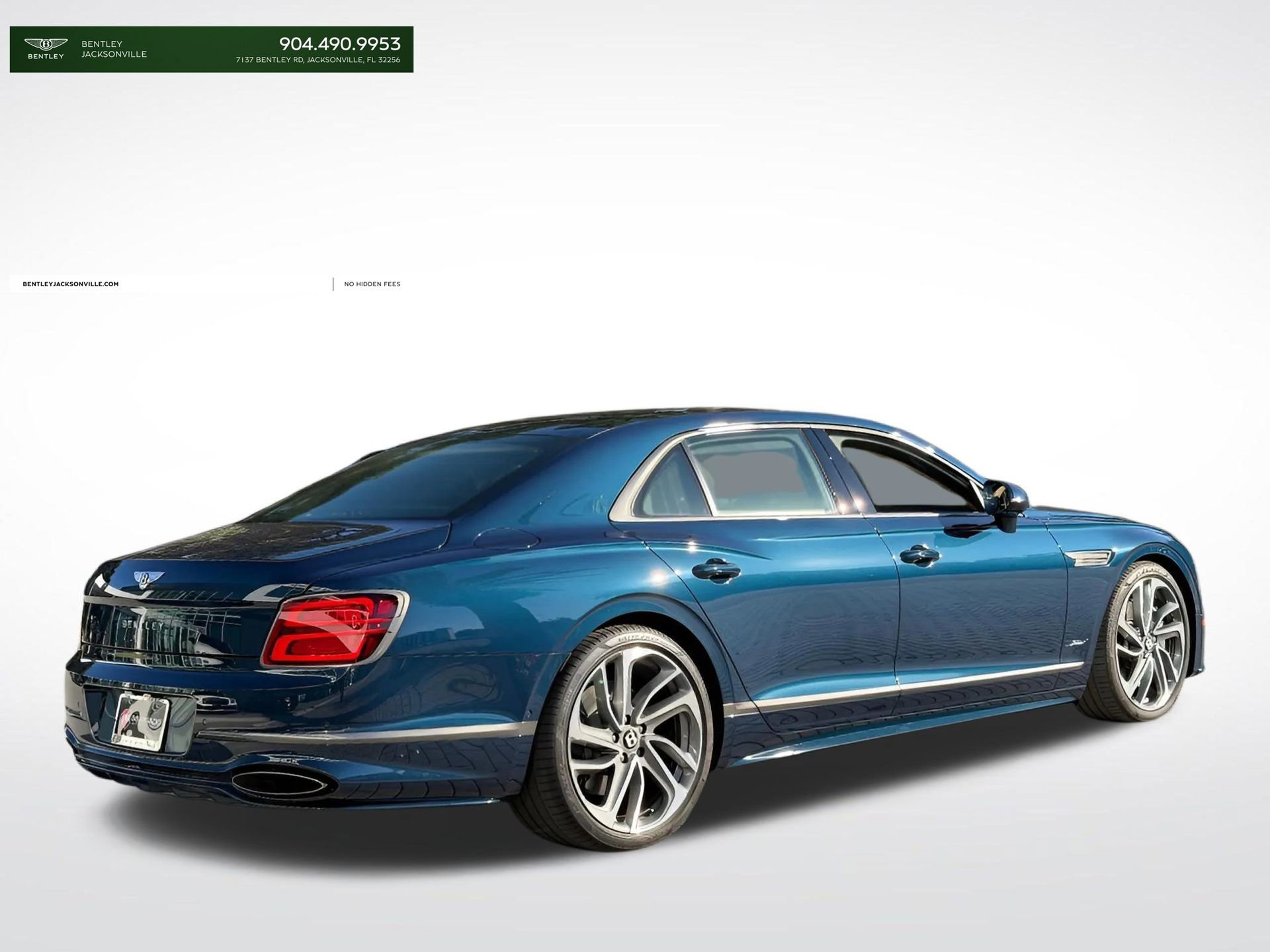 Used 2025 Bentley Flying Spur Plug-In Hybrid image 17