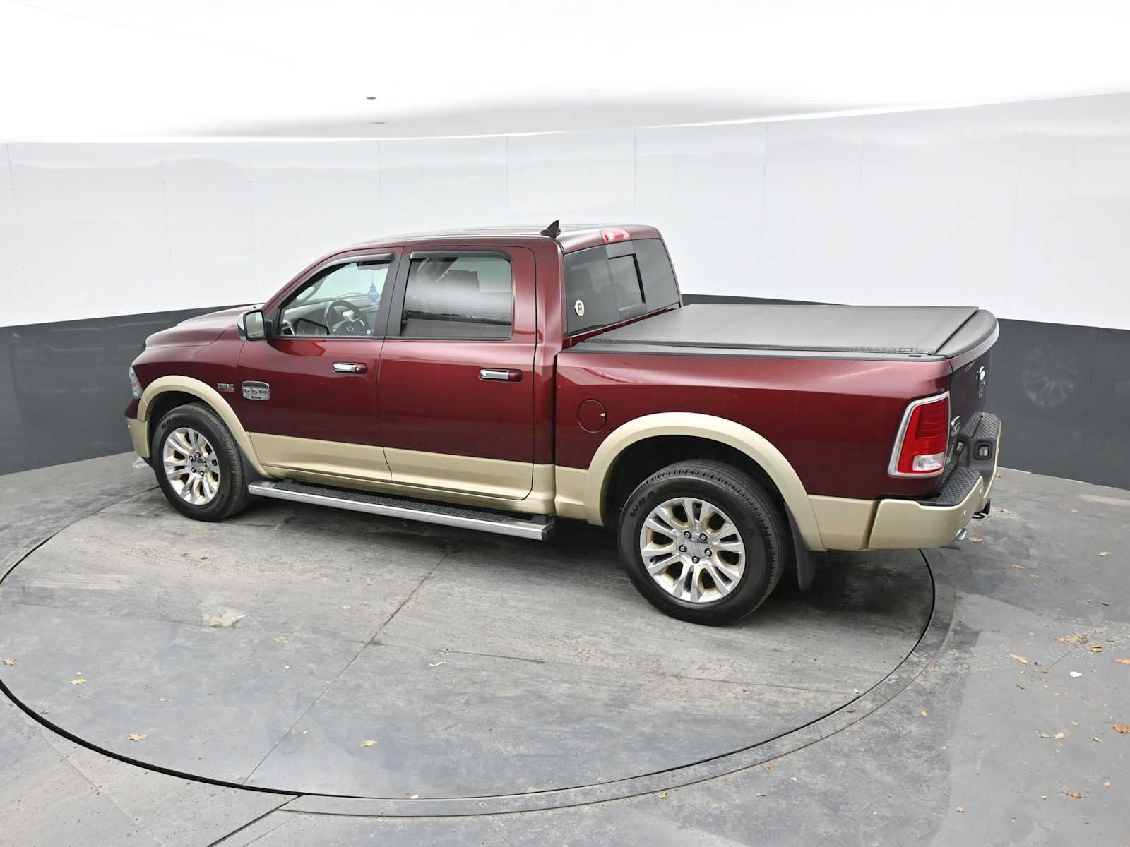 Used 2016 RAM 1500 Laramie Longhorn w/ Convenience Group AWD/4WD image 13