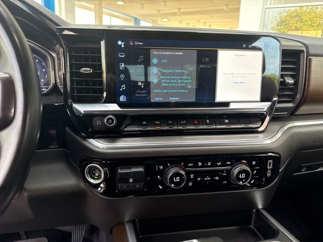 Used 2023 Chevrolet Silverado 1500 High Country w/ Technology Package image 17