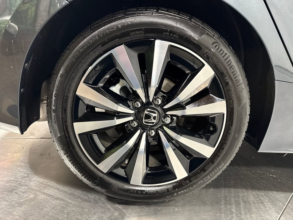 Certified 2024 Honda Civic EX-L image 19