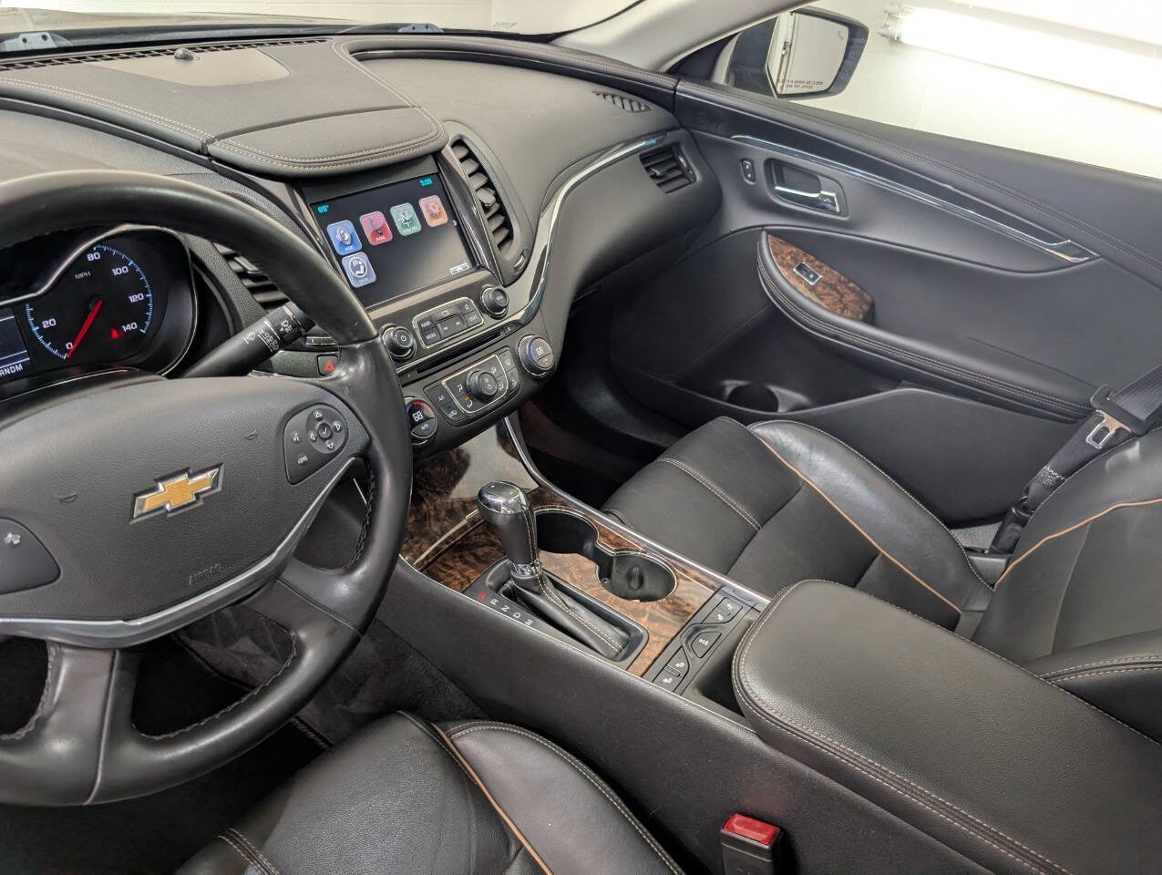 Used 2014 Chevrolet Impala LTZ FWD image 13