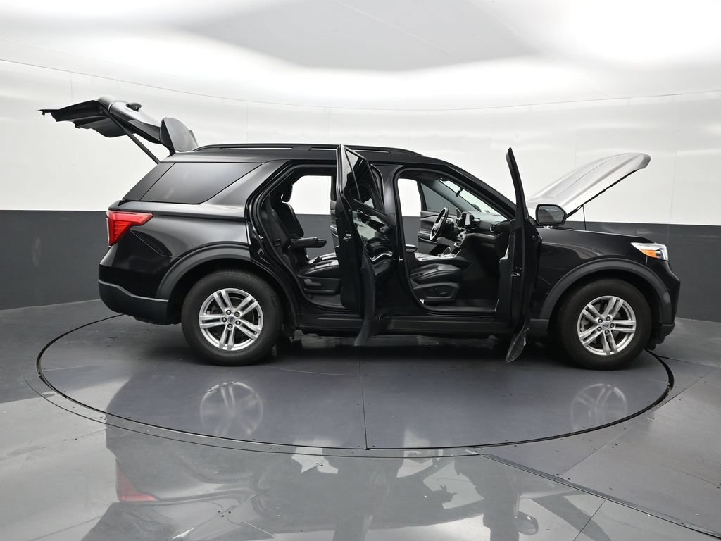 Used 2021 Ford Explorer XLT w/ Equipment Group 202A RWD image 31