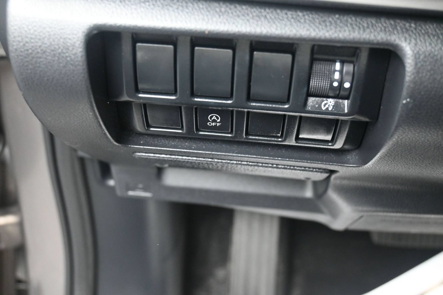 Used 2019 Subaru Forester Premium w/ All-Weather Package AWD/4WD image 19