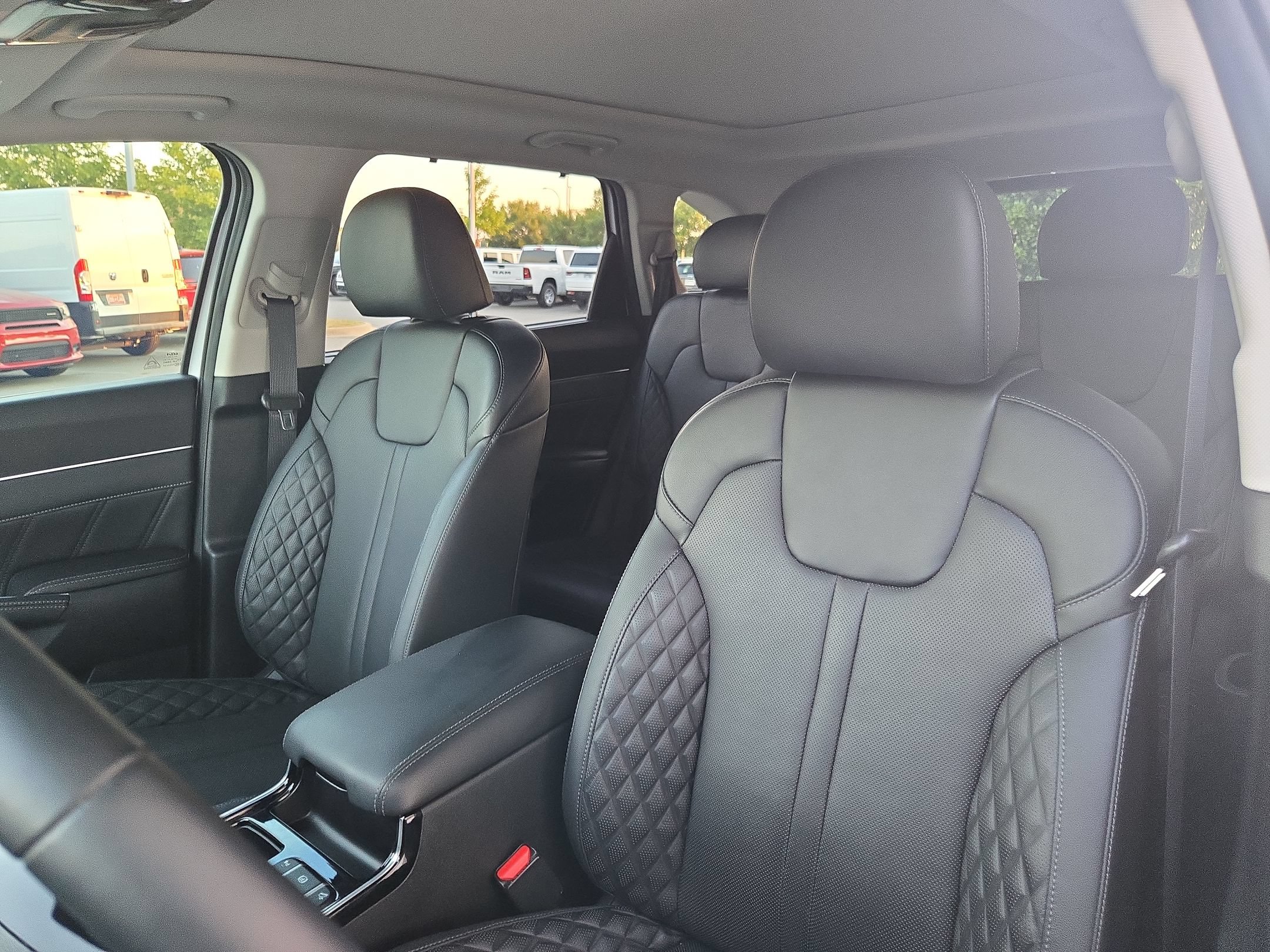 Used 2023 Kia Sorento SX Prestige AWD/4WD image 24