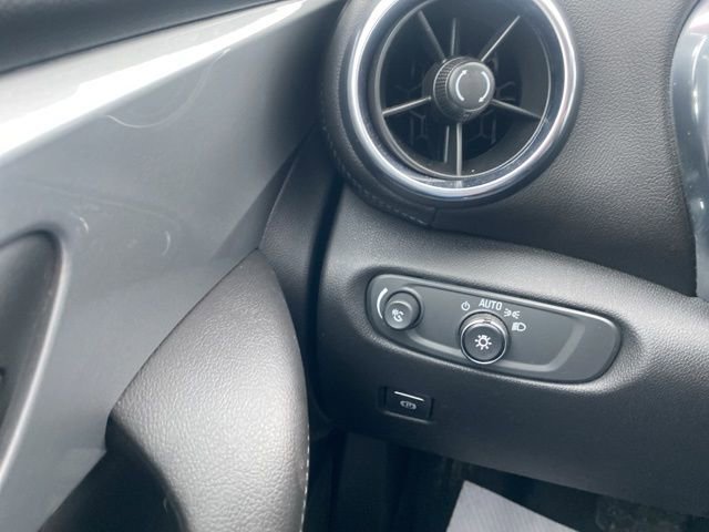 Used 2019 Chevrolet Blazer LT image 18