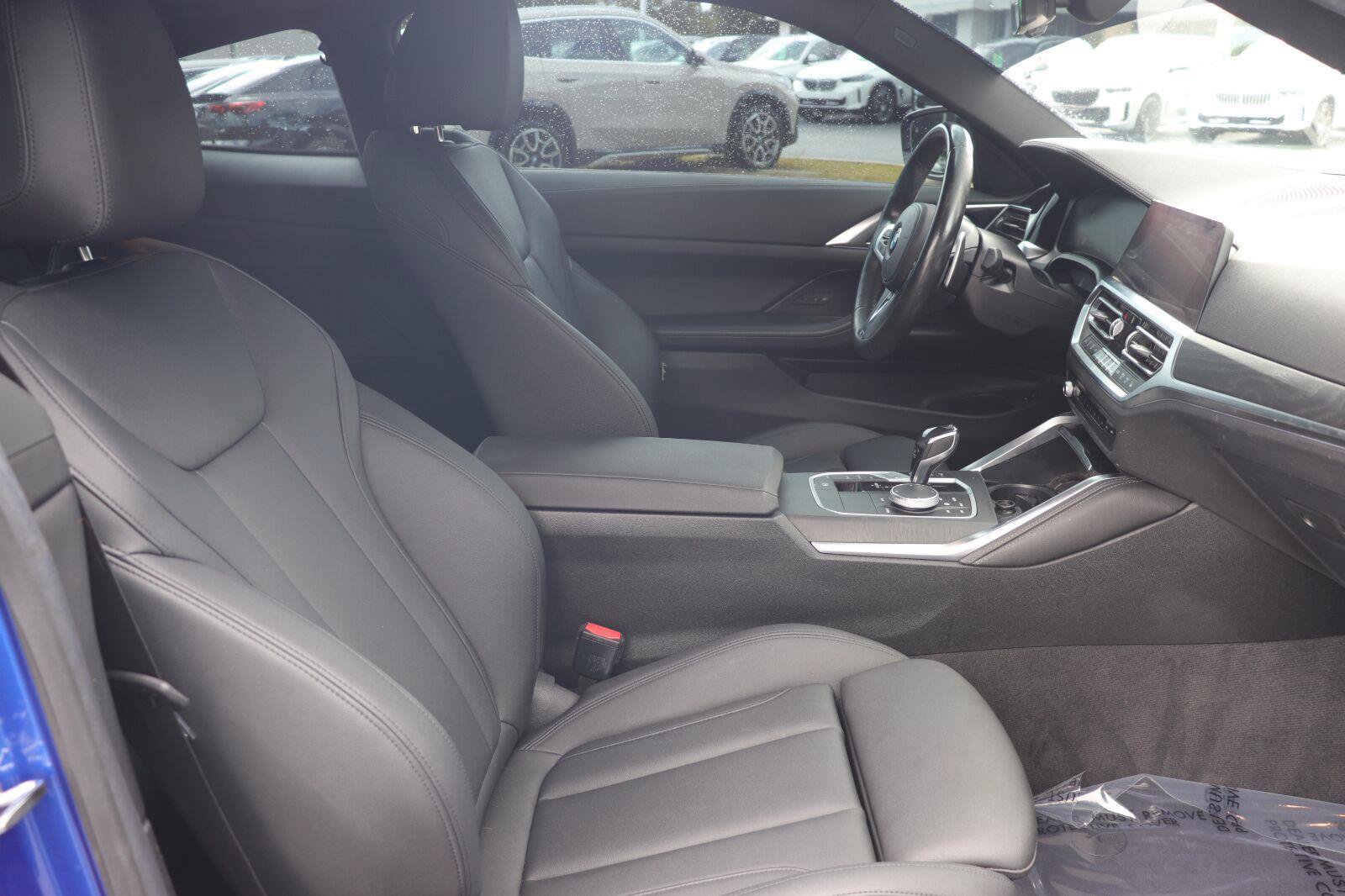Used 2021 BMW 430i xDrive Coupe w/ M Sport Package AWD/4WD image 14