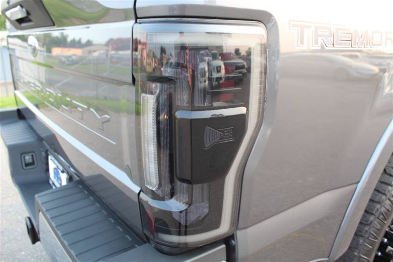 Used 2021 Ford F250 XLT w/ Tremor Off-Road Package AWD/4WD image 10