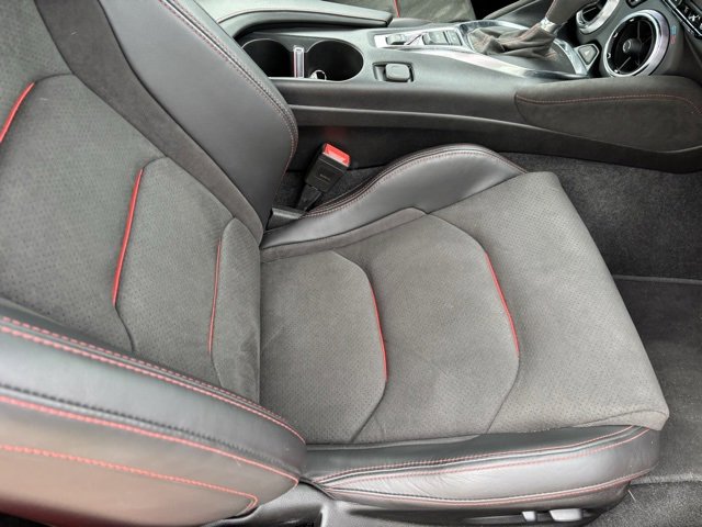 Used 2021 Chevrolet Camaro ZL1 image 26