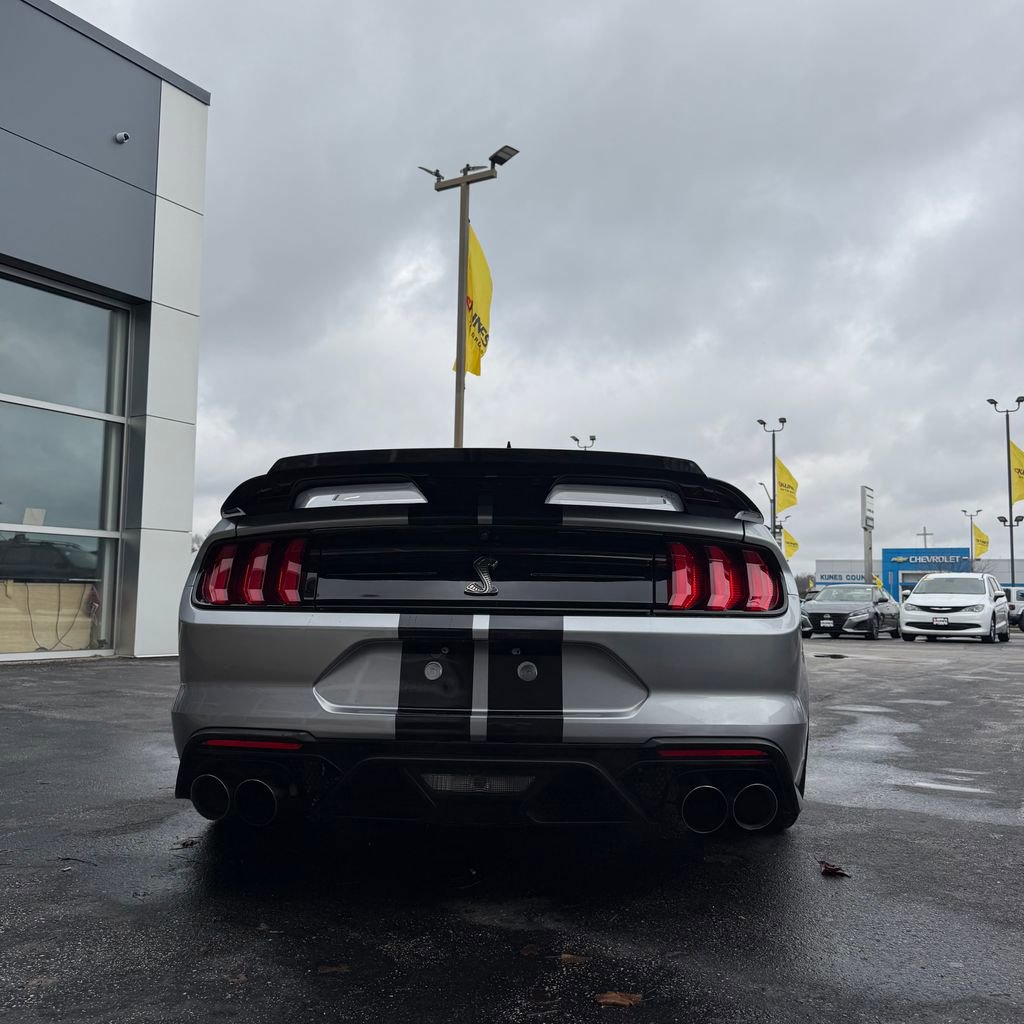 Used 2021 Ford Mustang Shelby GT500 w/ Technology Package image 9