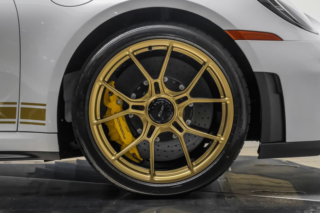 Used 2026 Porsche 911 GT3 w/ Weissach Package RWD image 46