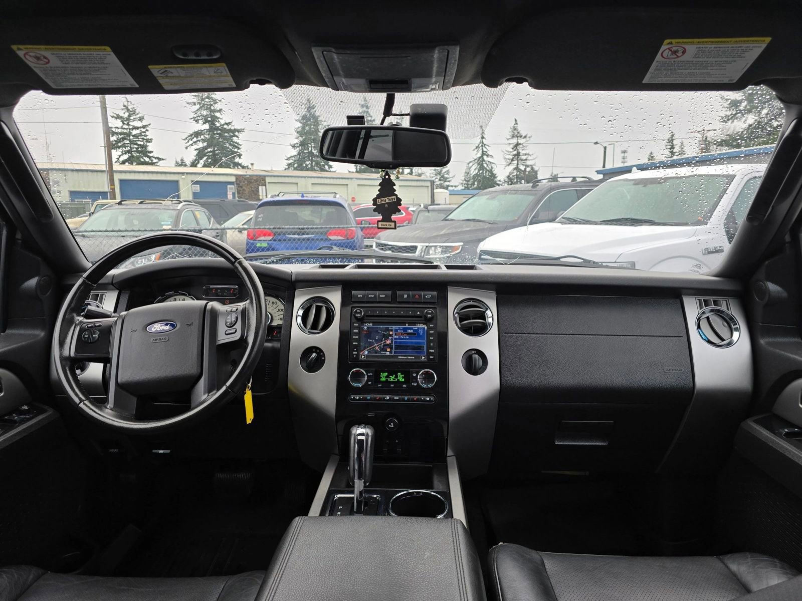 Used 2013 Ford Expedition EL Limited image 12