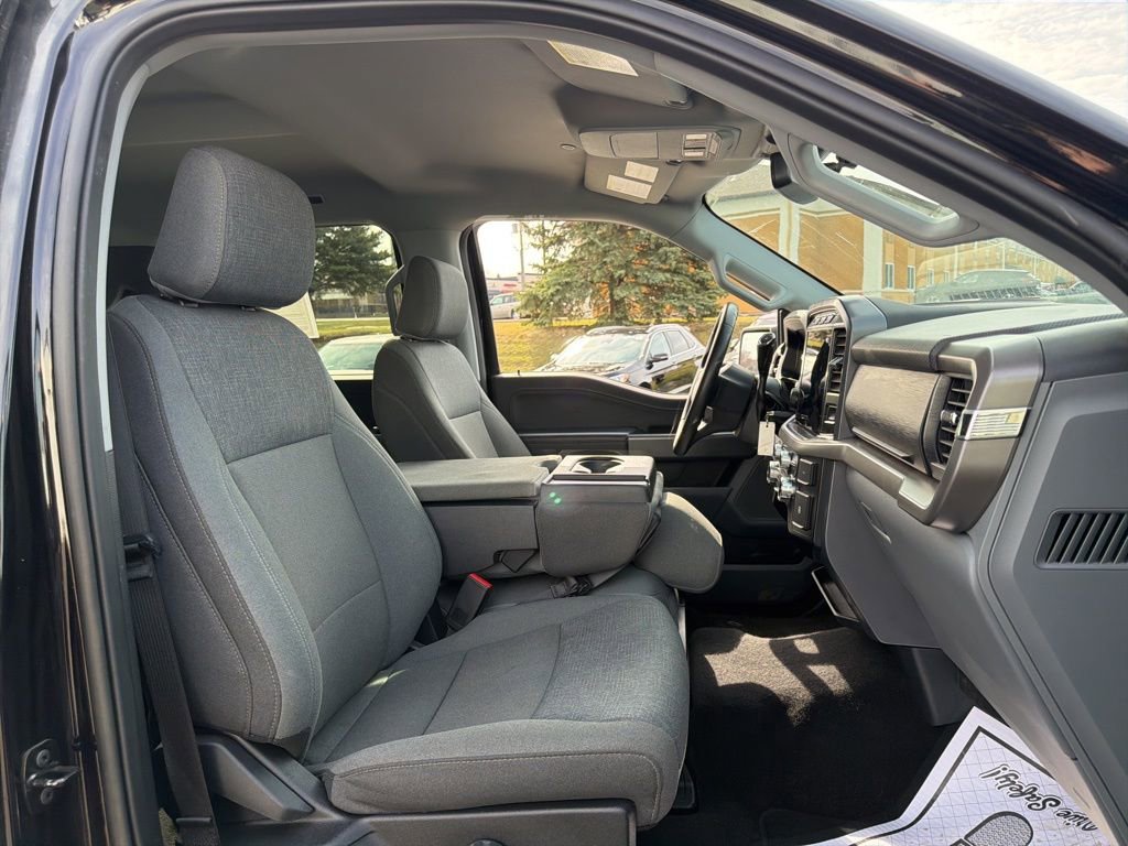 Used 2024 Ford F150 XLT AWD/4WD image 30