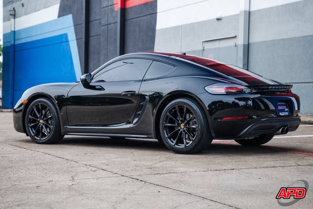 Used 2018 Porsche 718 Cayman RWD image 7