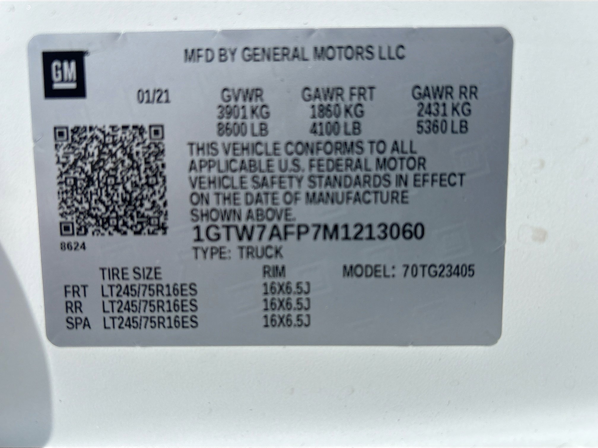 Used 2021 GMC Savana 2500 w/ Driver Convenience Package RWD image 28