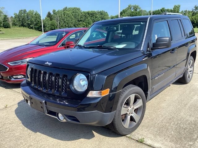 Used 2016 Jeep Patriot High Altitude FWD image 2