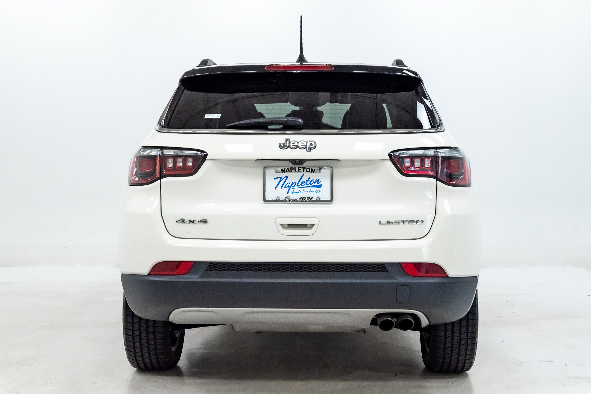 Used 2019 Jeep Compass Limited AWD/4WD image 24