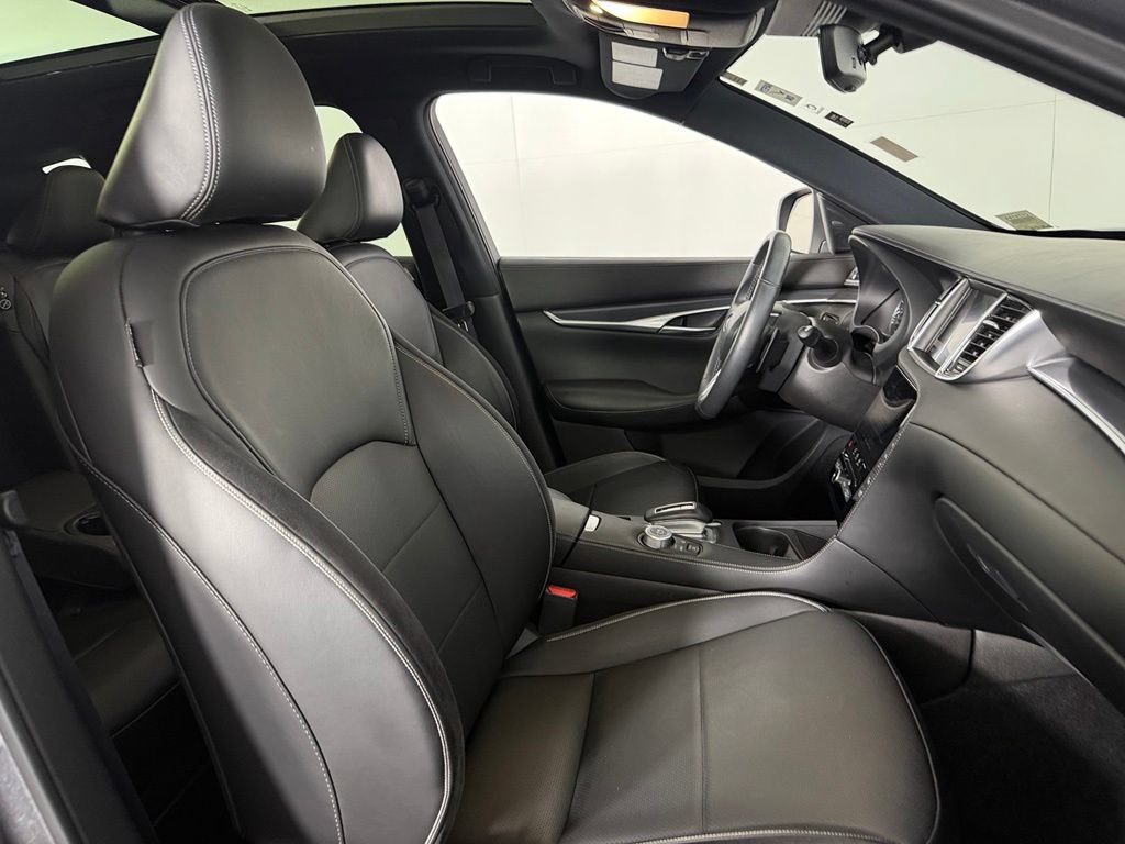 Used 2023 INFINITI QX50 Sport FWD image 34