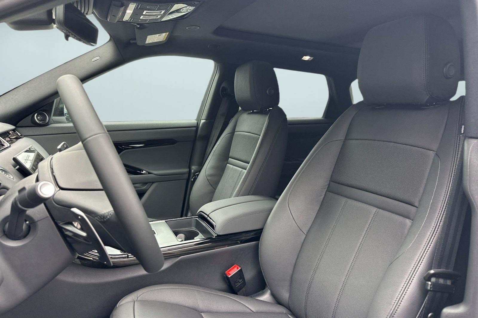 New 2026 Land Rover Range Rover Evoque S AWD/4WD image 5