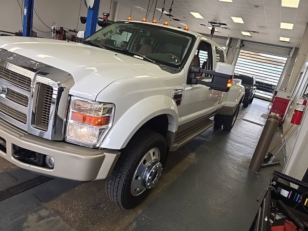 Used 2008 Ford F450 King Ranch image 2