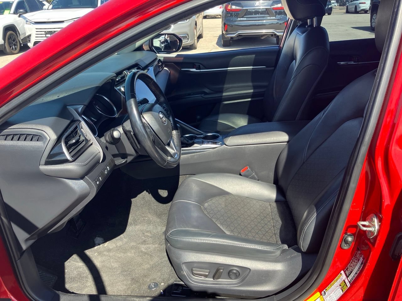 Used 2019 Toyota Camry XSE FWD image 7
