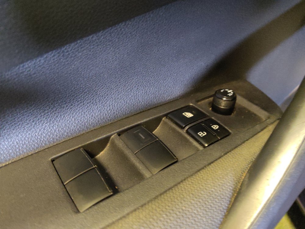 Used 2023 Toyota Corolla LE FWD image 27
