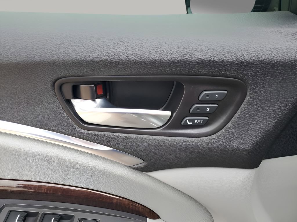 Used 2020 Acura MDX FWD image 27