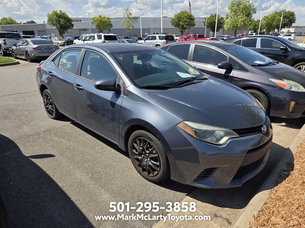 Used 2014 Toyota Corolla LE FWD video 2