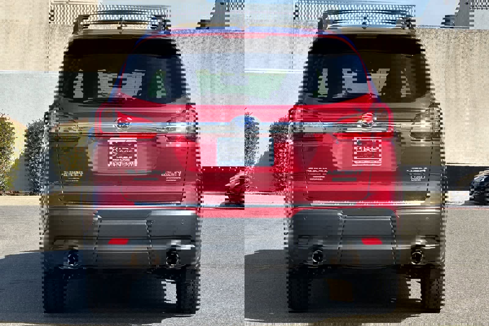 Used 2022 Subaru Ascent Touring image 8