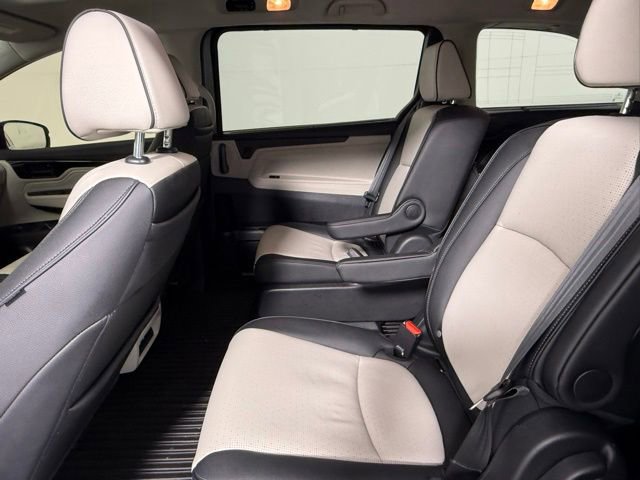 Used 2026 Honda Odyssey Elite image 32