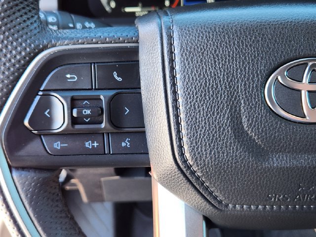 Used 2025 Toyota Tacoma TRD Sport w/ TRD Sport Premium Package AWD/4WD image 34
