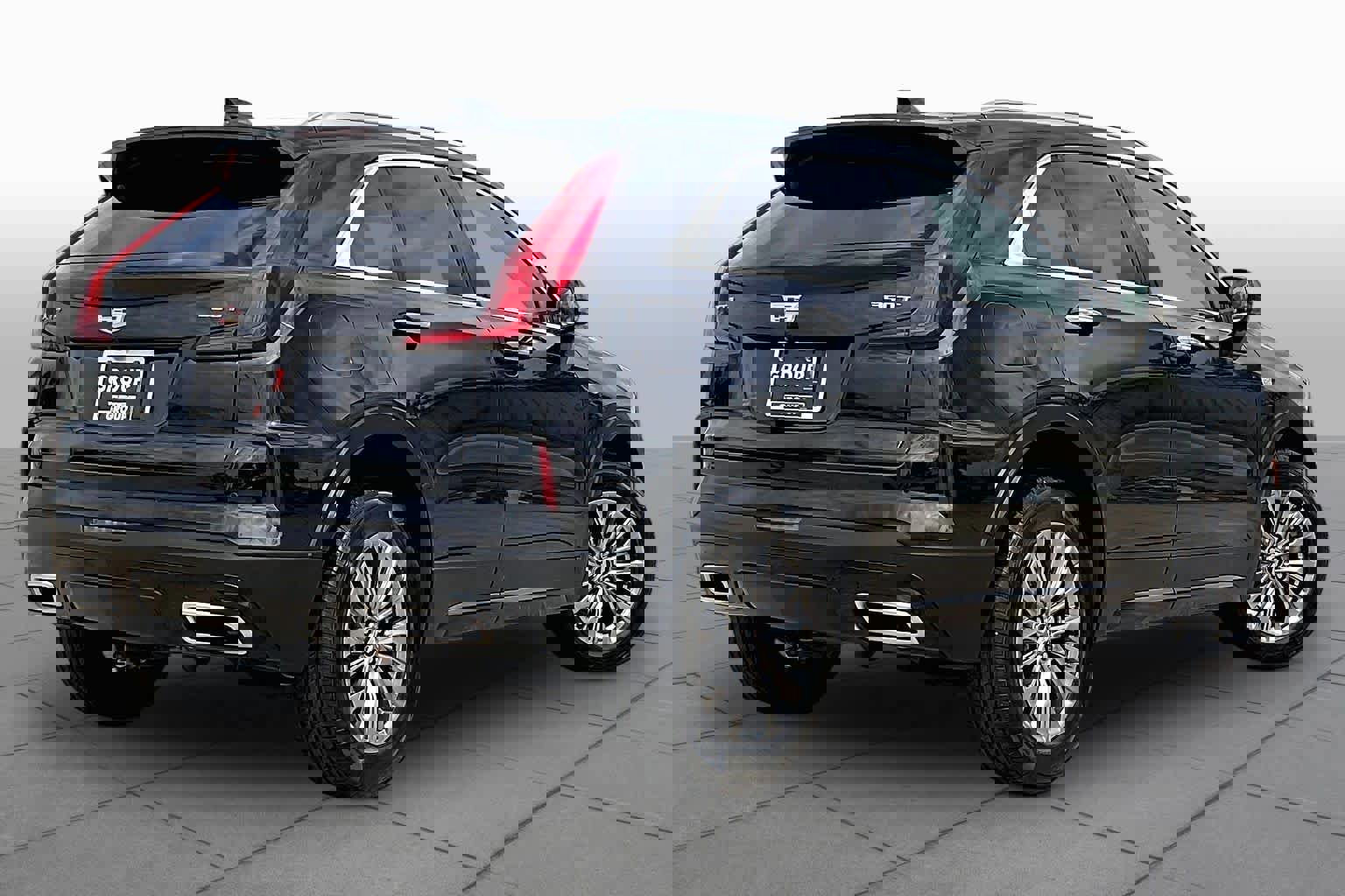 Used 2024 Cadillac XT4 Premium Luxury image 13