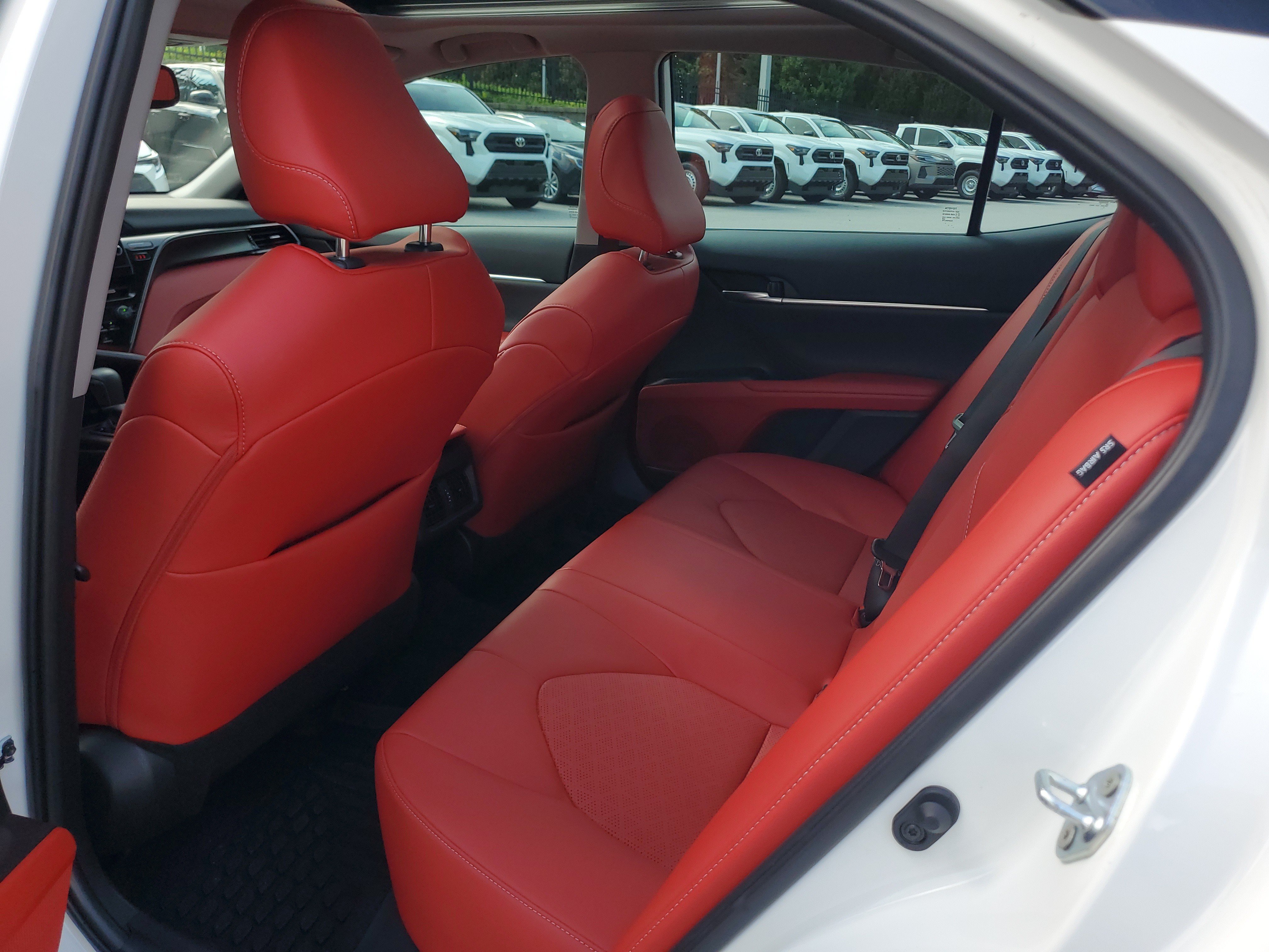 Used 2024 Toyota Camry XSE FWD image 10