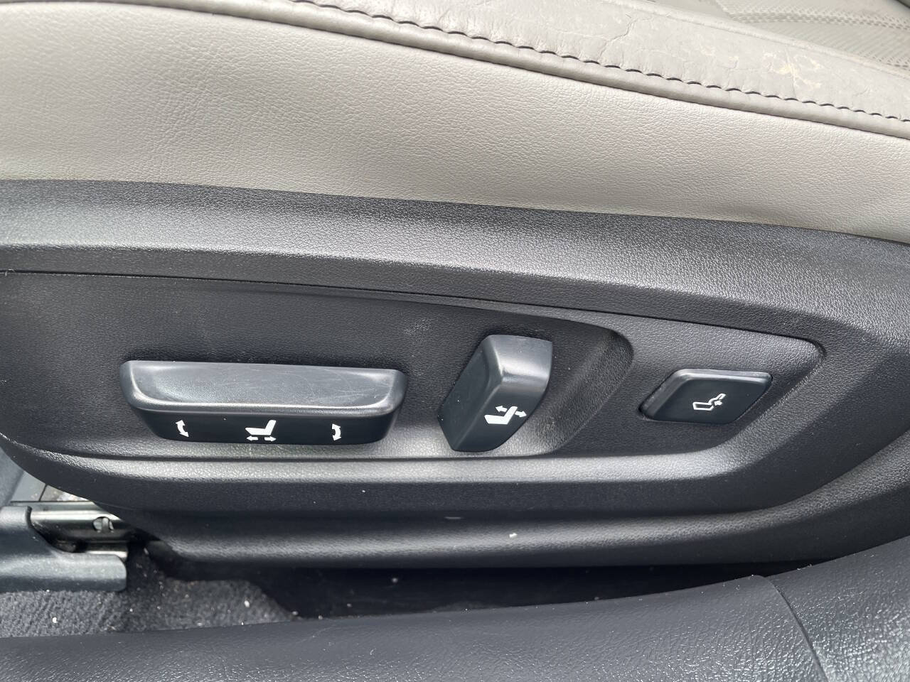 Used 2017 Lexus ES 350 w/ Luxury Package FWD image 17
