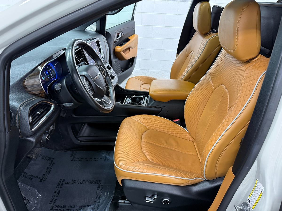 Used 2021 Chrysler Pacifica Pinnacle image 12