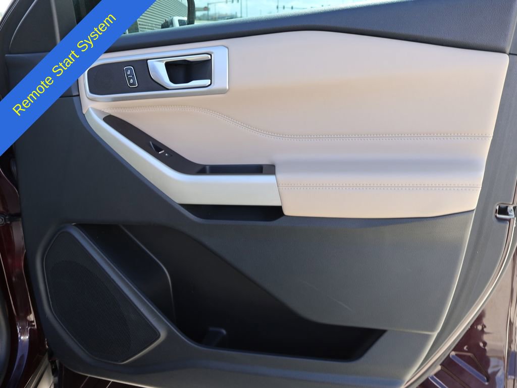 Used 2022 Ford Explorer XLT image 8