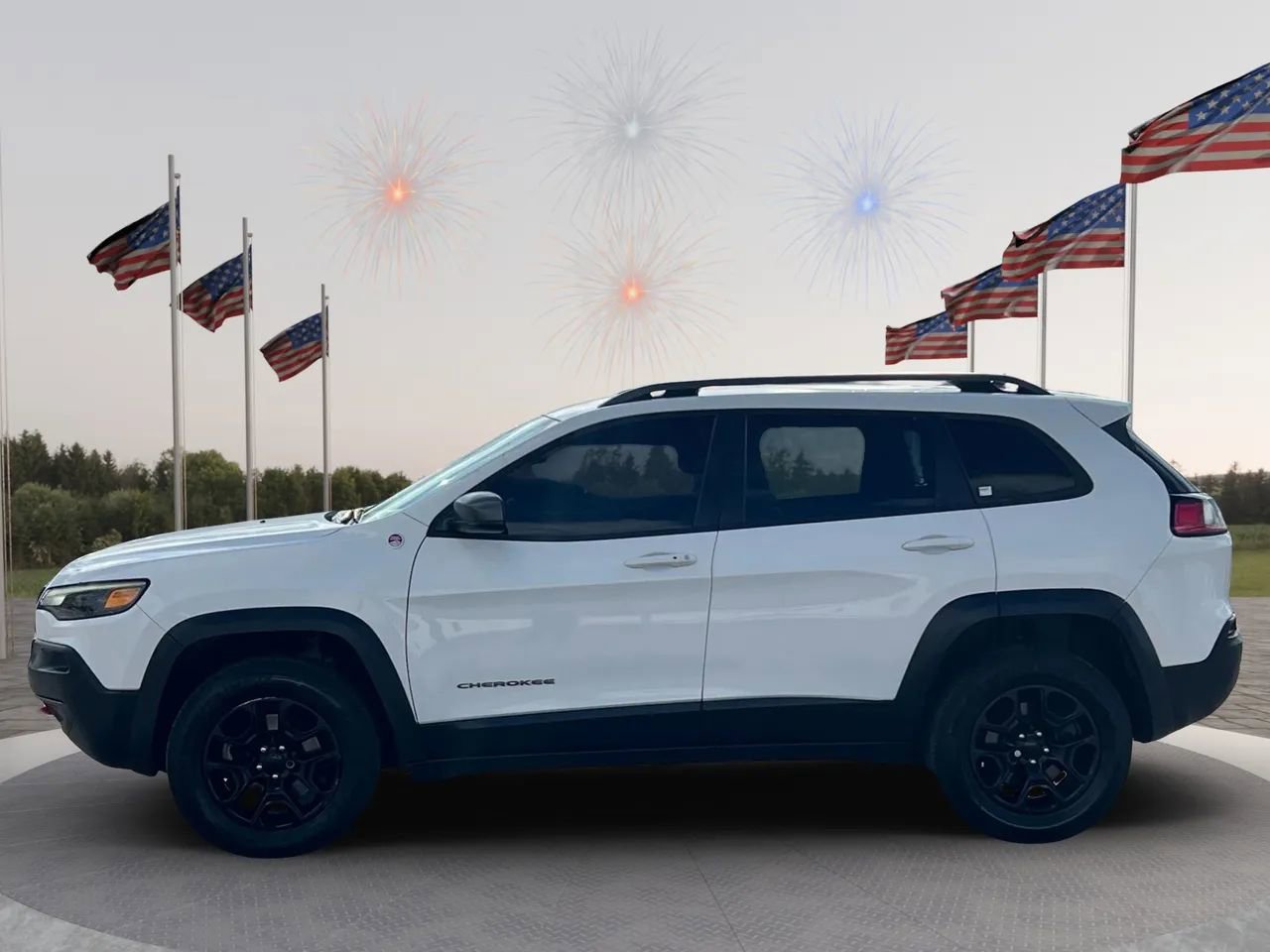 Used 2020 Jeep Cherokee Trailhawk w/ Cold Weather Group image 4