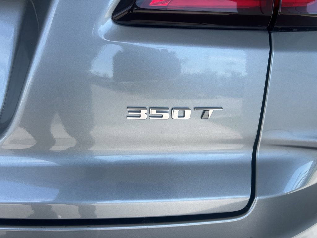 Used 2024 Cadillac XT4 Premium Luxury image 42