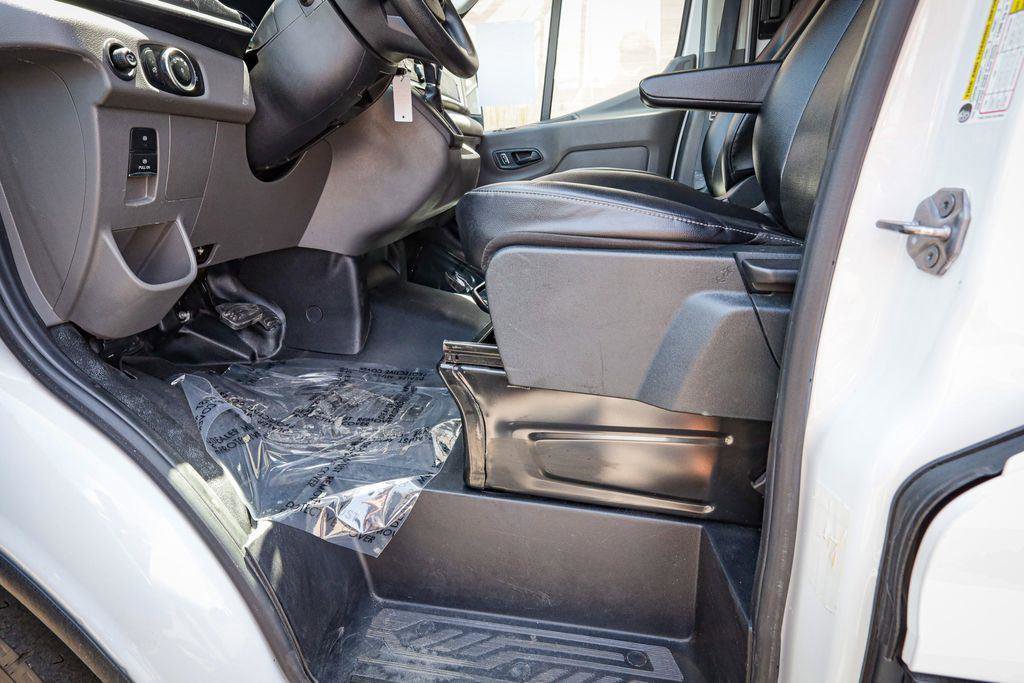 Used 2023 Ford Transit 250 Medium Roof AWD w/ Load Area Protection Package image 12