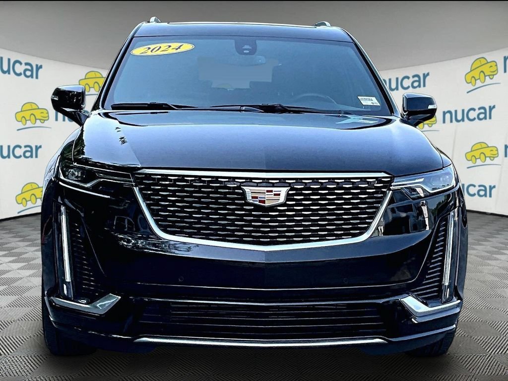Used 2024 Cadillac XT6 Luxury AWD/4WD image 2