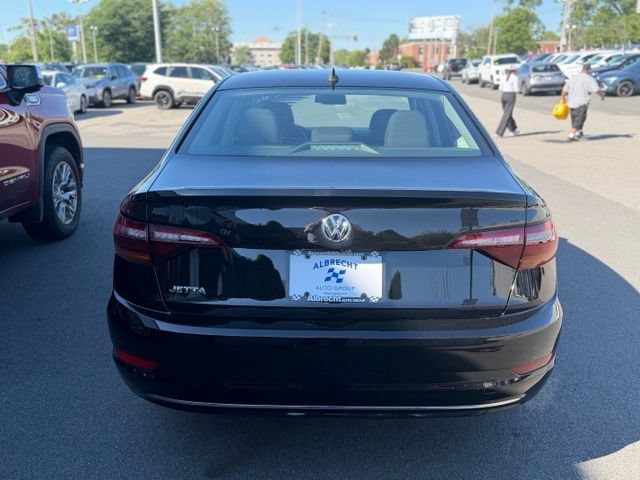 Used 2019 Volkswagen Jetta S FWD image 5