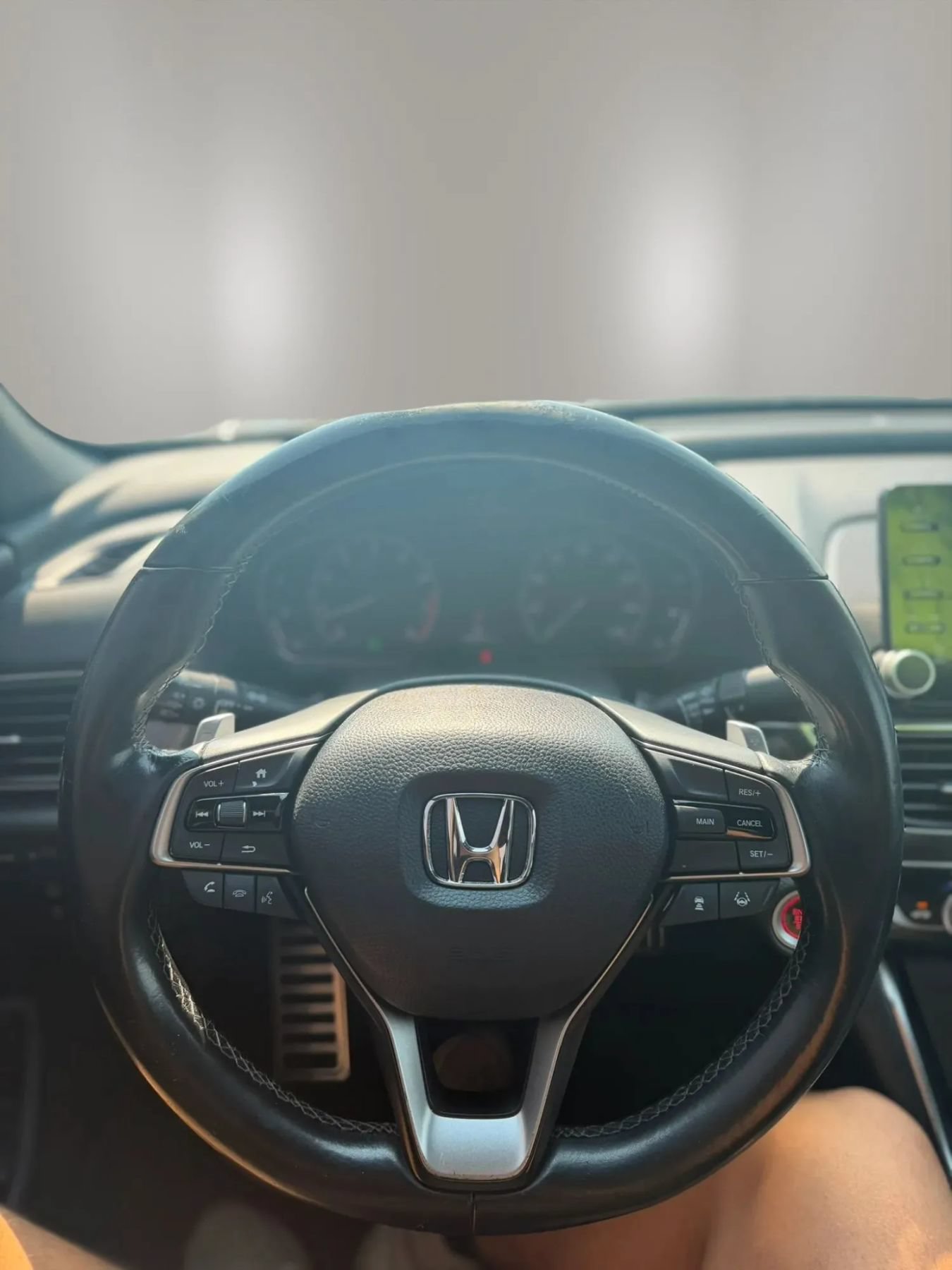 Used 2018 Honda Accord Sport image 13